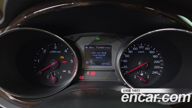 Kia Canival 2019 — photo 8