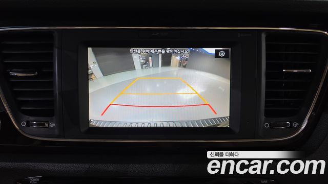 Kia Canival 2019 — photo 15