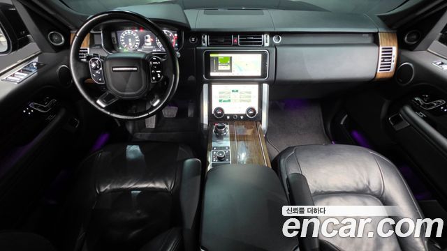 Land Rover Range Rover 2018 — photo 10