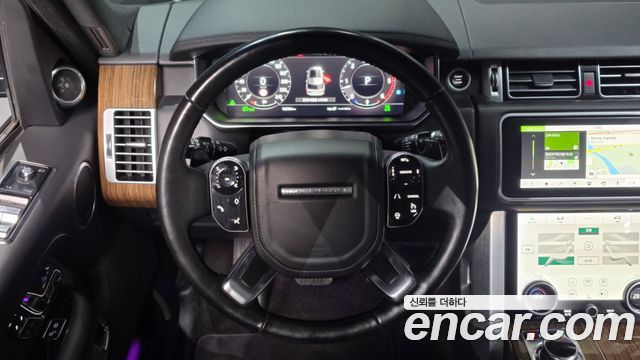 Land Rover Range Rover 2018 — photo 19
