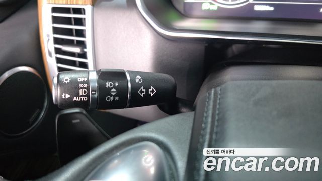 Land Rover Range Rover 2018 — photo 35