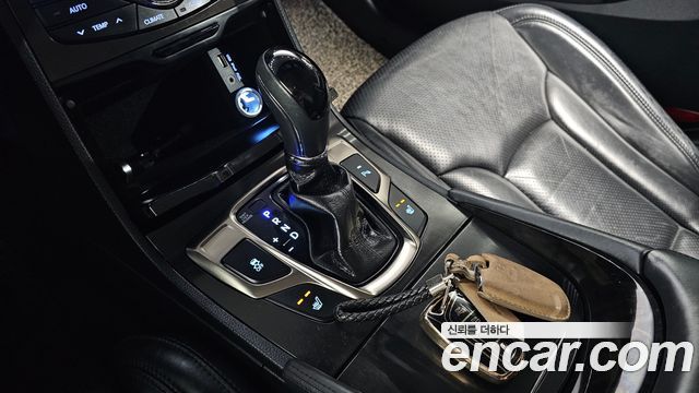 Hyundai Grandeur 2013 — photo 12