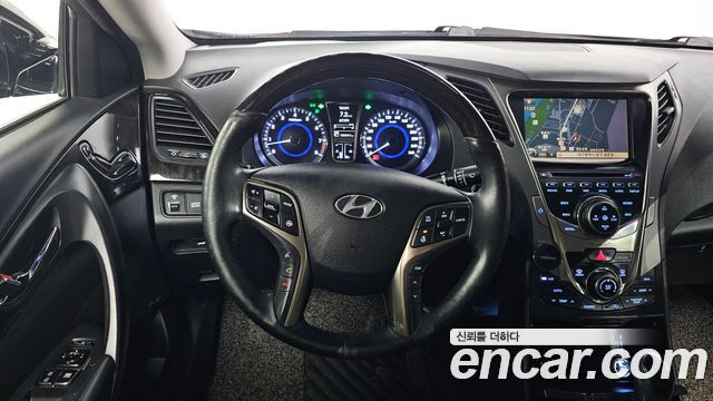 Hyundai Grandeur 2013 — photo 18
