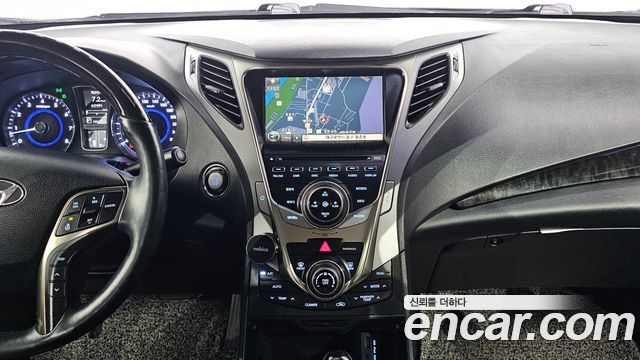Hyundai Grandeur 2013 — photo 20
