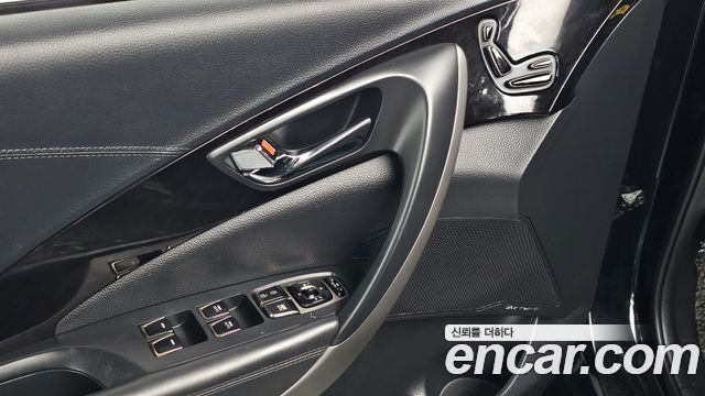 Hyundai Grandeur 2013 — photo 24