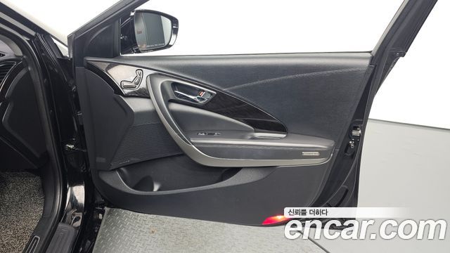 Hyundai Grandeur 2013 — photo 14