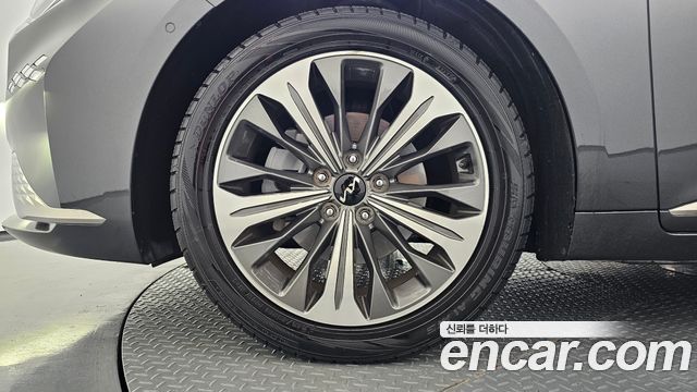 Kia K8 2023 — photo 5
