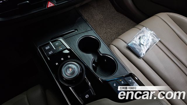 Kia K8 2023 — photo 12
