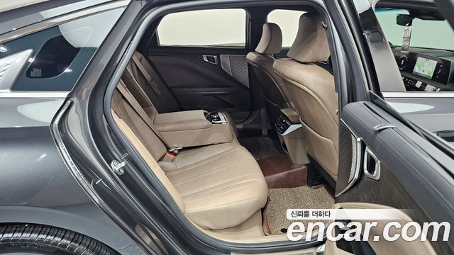 Kia K8 2023 — photo 17