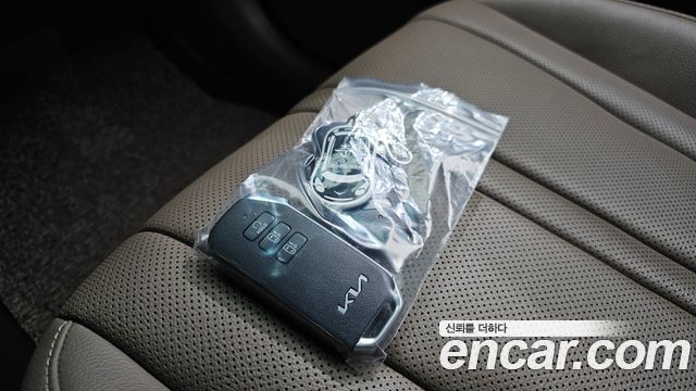 Kia K8 2023 — photo 22