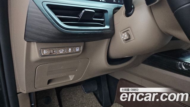 Kia K8 2023 — photo 26