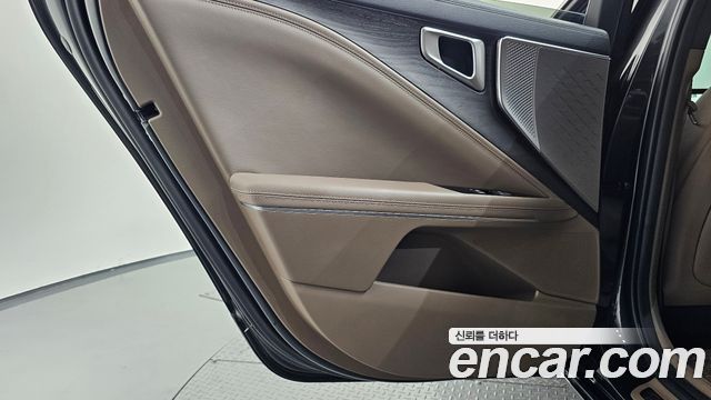 Kia K8 2023 — photo 15