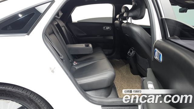 Hyundai Ioniq6 2023 — photo 12