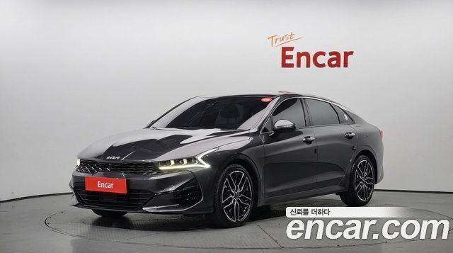 Kia K5 2023 — photo 1
