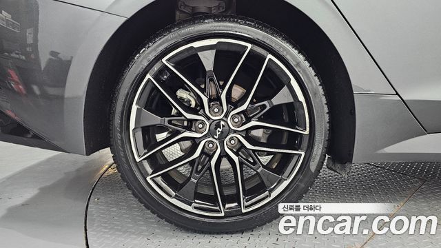 Kia K5 2023 — photo 5