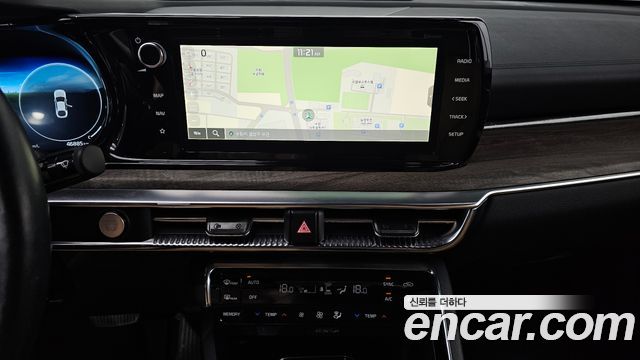 Kia K5 2023 — photo 18