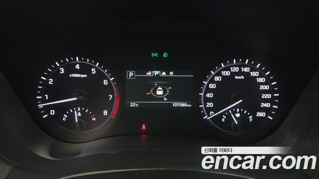 Genesis G80 2017 — photo 11