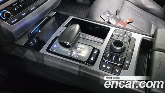 Genesis G80 2017 — photo 12