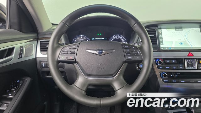 Genesis G80 2017 — photo 19