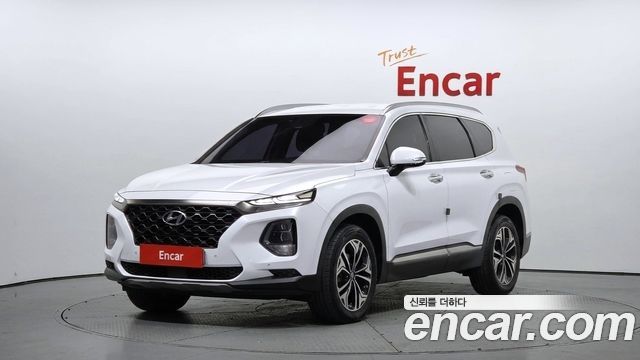 Hyundai Santafe 2019 — photo 1