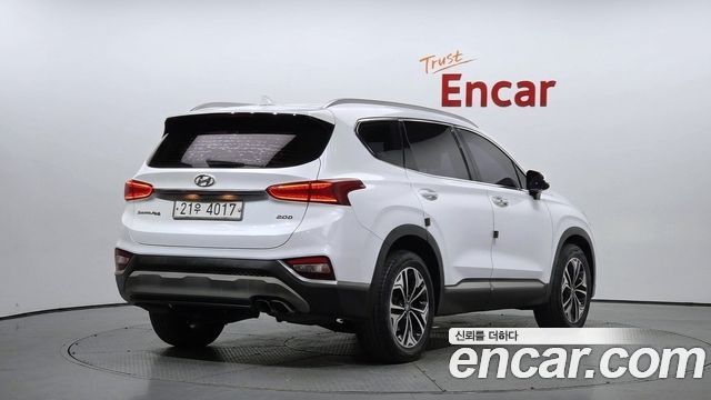 Hyundai Santafe 2019 — photo 2