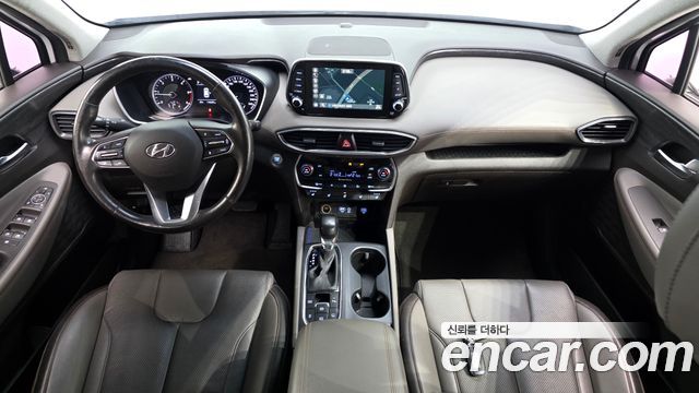 Hyundai Santafe 2019 — photo 10