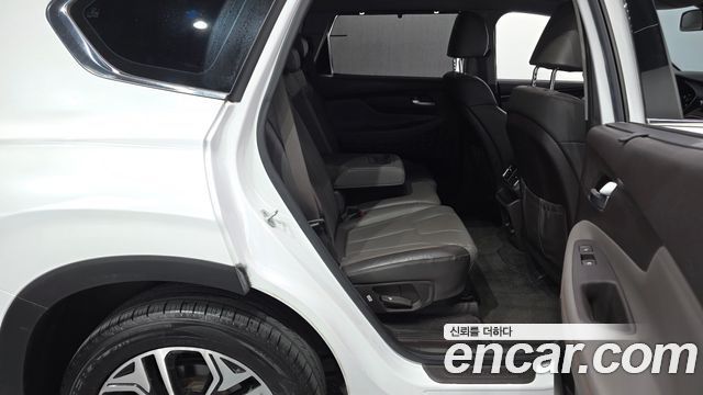 Hyundai Santafe 2019 — photo 17