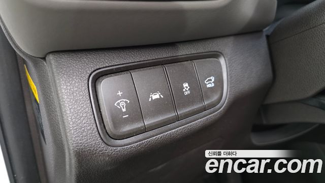 Hyundai Santafe 2019 — photo 26