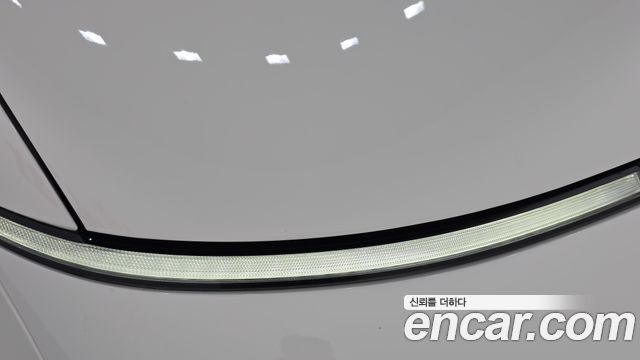 Hyundai Staria 2023 — photo 8
