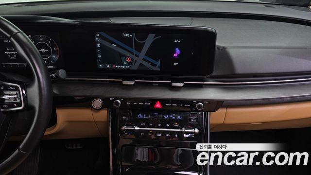 Kia Canival 2021 — photo 14