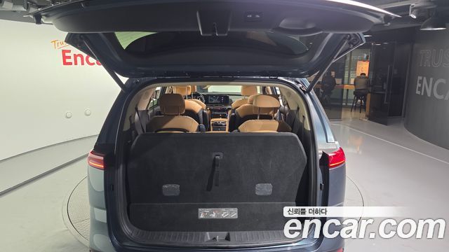 Kia Canival 2021 — photo 20