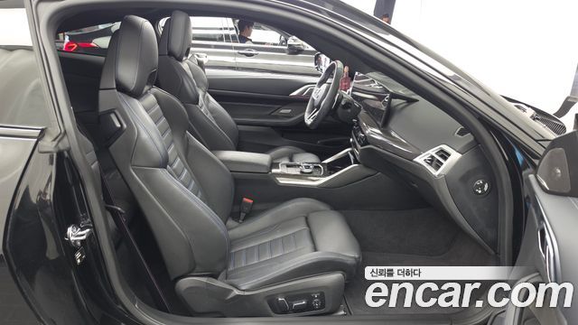 BMW 4-Series 2025 — photo 17