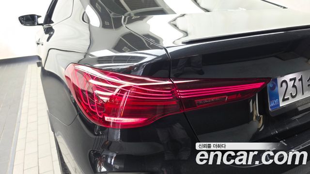 BMW 4-Series 2025 — photo 9
