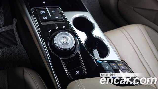 Kia K8 2023 — photo 12