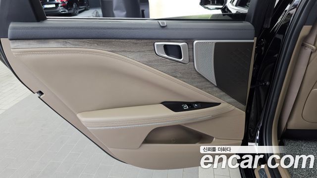 Kia K8 2023 — photo 15