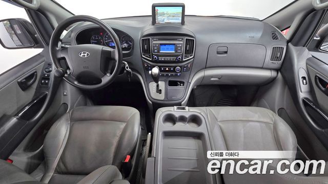 Hyundai Starex 2016 — photo 7