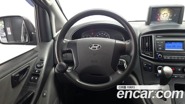 Hyundai Starex 2016 — photo 13