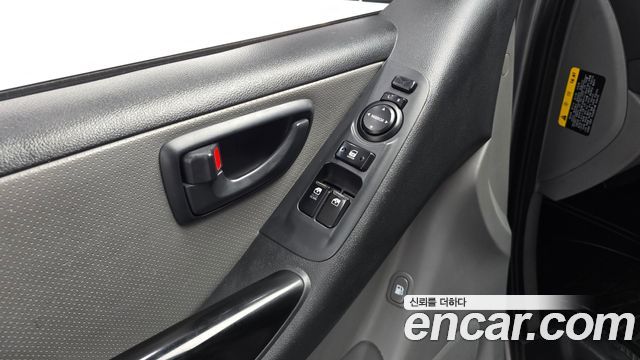 Hyundai Starex 2016 — photo 15