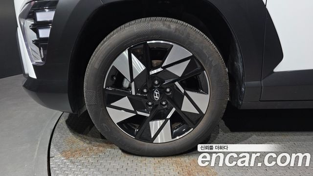 Hyundai Kona 2025 — photo 5