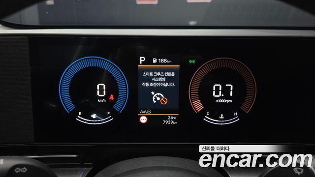 Hyundai Kona 2025 — photo 8