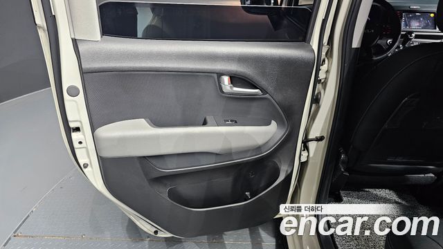 Kia RAY 2023 — photo 15