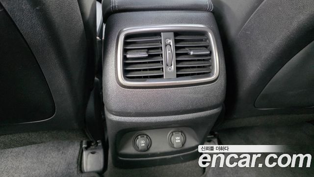 Kia Sorento 2015 — photo 24
