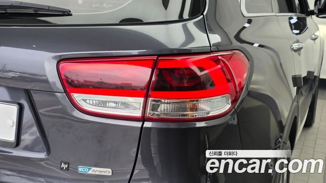 Kia Sorento 2015 — photo 9
