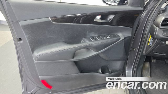 Kia Sorento 2015 — photo 14