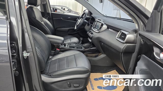 Kia Sorento 2015 — photo 16
