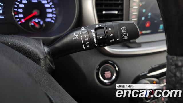 Kia Sorento 2015 — photo 29