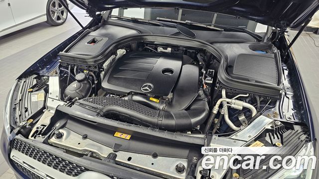 Mercedes-Benz GLC-Class 2021 — photo 6