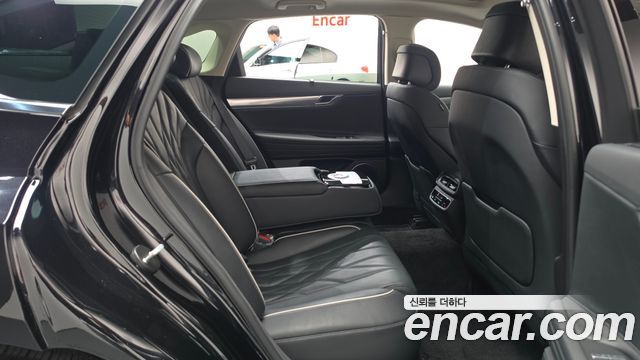 Genesis G80 2022 — photo 17