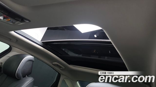 Genesis G80 2022 — photo 24