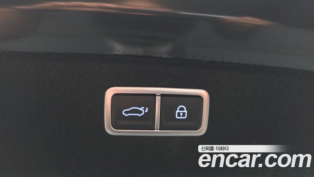 Genesis G80 2022 — photo 25